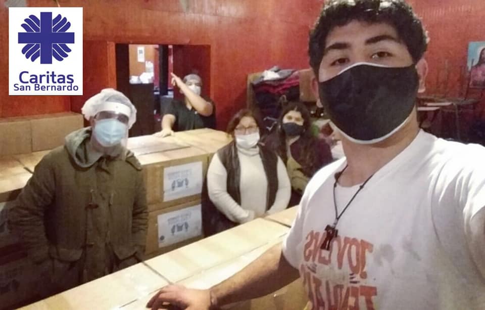 En este momento estás viendo Ayudando al mundo en tiempos de Pandemia