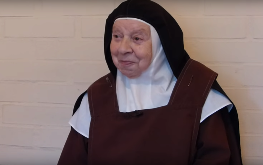 En este momento estás viendo Adiós Hermana María Inés, Carmelitas Descalzas